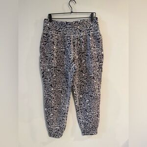 Athleta Salutation Jogger